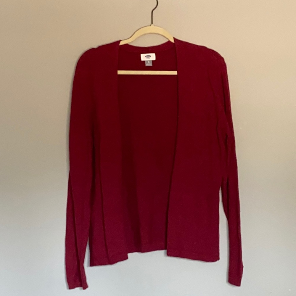 Maroon cardigan! Medium weight